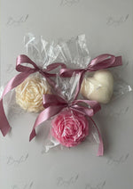 Load image into Gallery viewer, Wrapped Rose &amp; Heart Candle Set | SCDS-016
