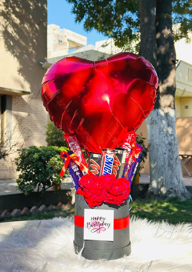 Sweetheart Delight Balloon & Chocolate Bouquet | GB-073