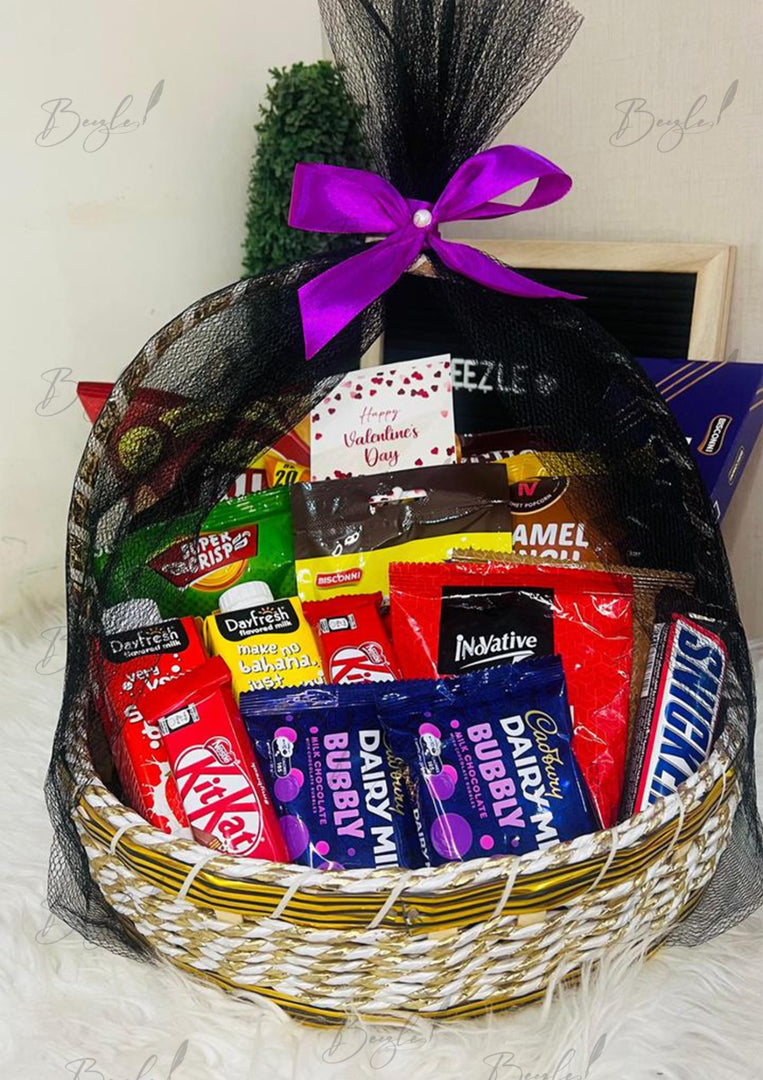 Sweetheart’s Delight Valentine Basket | GB-075