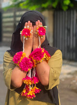 Load image into Gallery viewer, Pink yellow floral hand adornment for mehndi