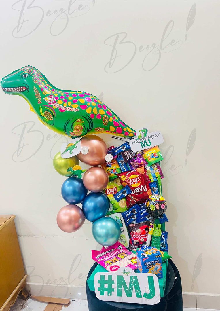 Gift Basket Decorated With Multi Color Bloons Deliver Only in Lahore | GB-004