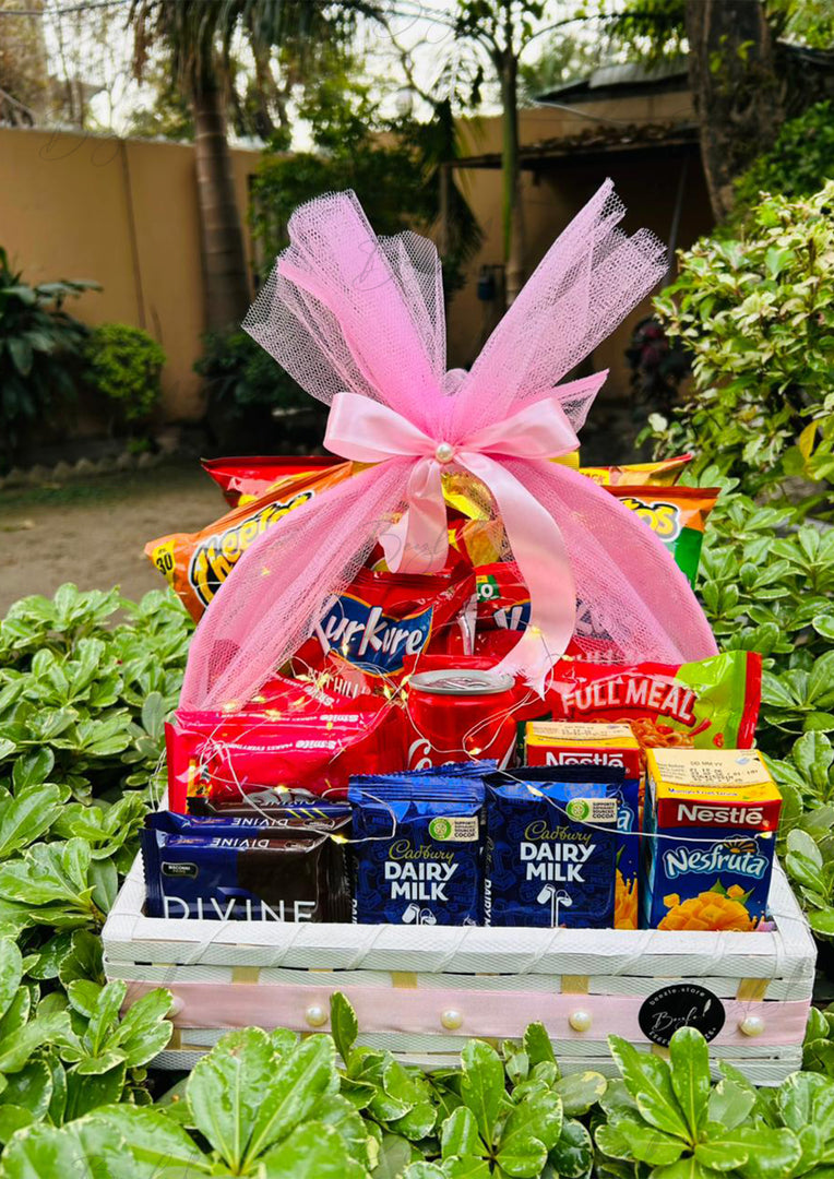 Snack Gift Basket with Chips & Drinks | GB-170