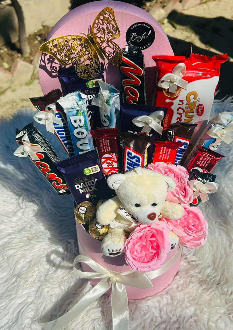 Choco Charm Packet Chocolate Charm Gift Box With Teddy And Roses – Beezle Store