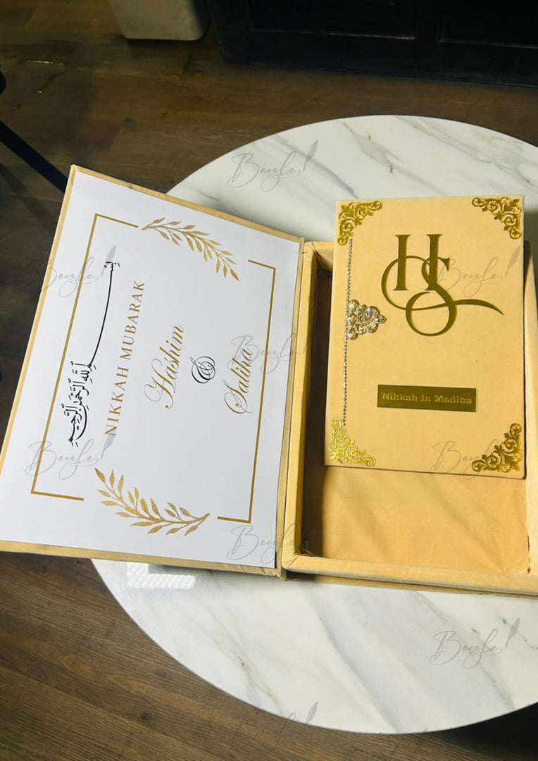 Gold Booklet Box | BOX-028