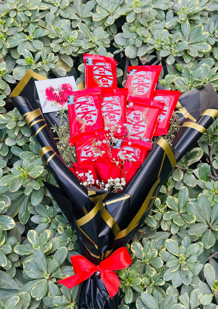 Luxurious KitKat Chocolate Bouquet | BCG-059