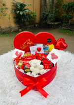 Load image into Gallery viewer, Heart Trove Gift Box | GBO-202
